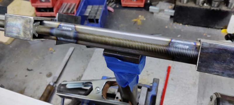 barclamps_bar_welds_closeup_800.jpg