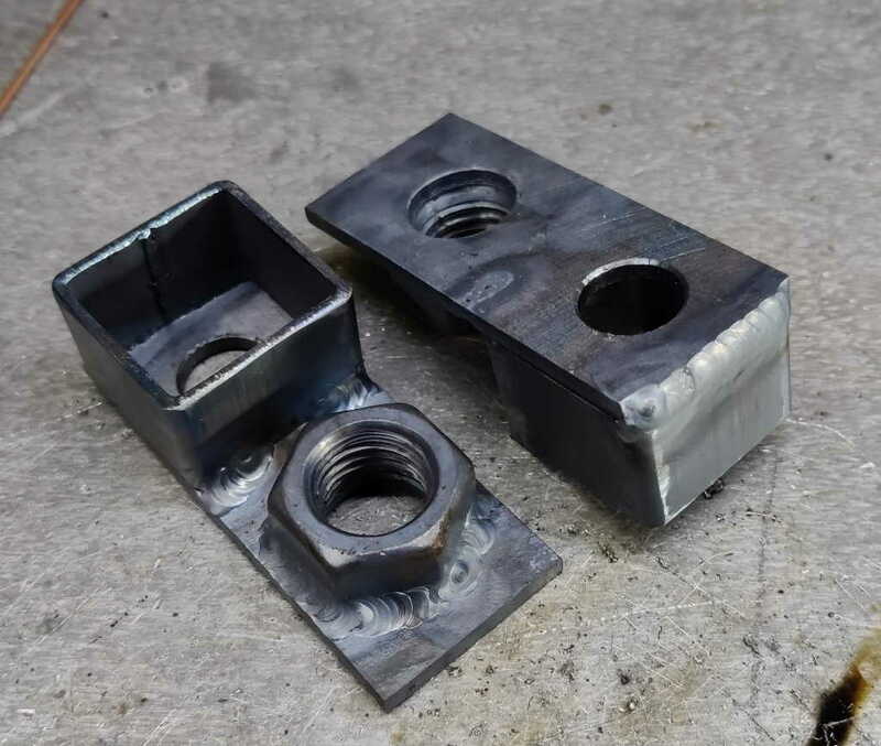 barclamps_end_plates_box_welded_on_800.jpg