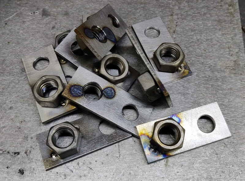 barclamps_end_plates_nuts_tacked_800.jpg