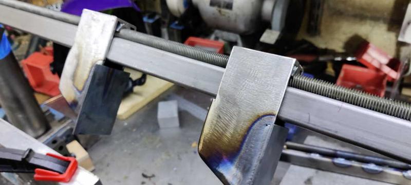 barclamps_long_bar_welding_setup_closeup_800.jpg