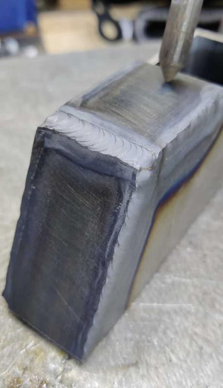barclamps_top_welded_on_800.jpg