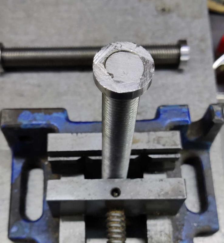Welding store clamps toolstation