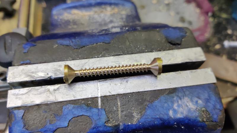 woodscrew_04_two_in_one_800.jpg