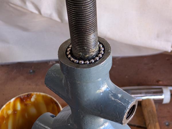 2026-05-23-01-ball-bearings_600.jpg