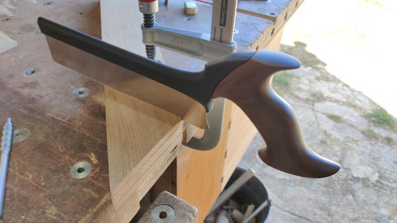 2025-03-29-11-western-cross-cut-saw_800.jpg