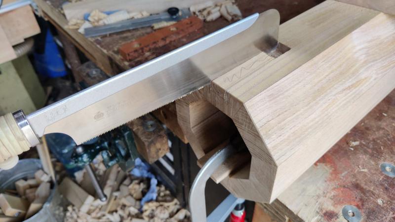 2025-06-01-37-sawing-edges_800.jpg