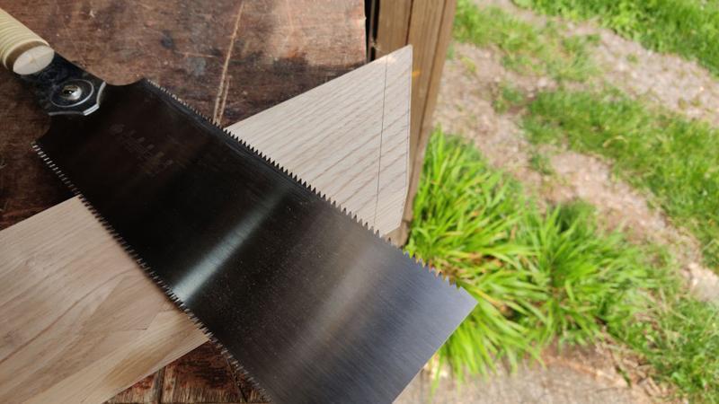 2025-06-14-09-sawing-end-of-legs_800.jpg