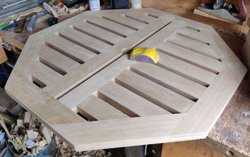 2025-06-22-02-hand-sanding_800.jpg