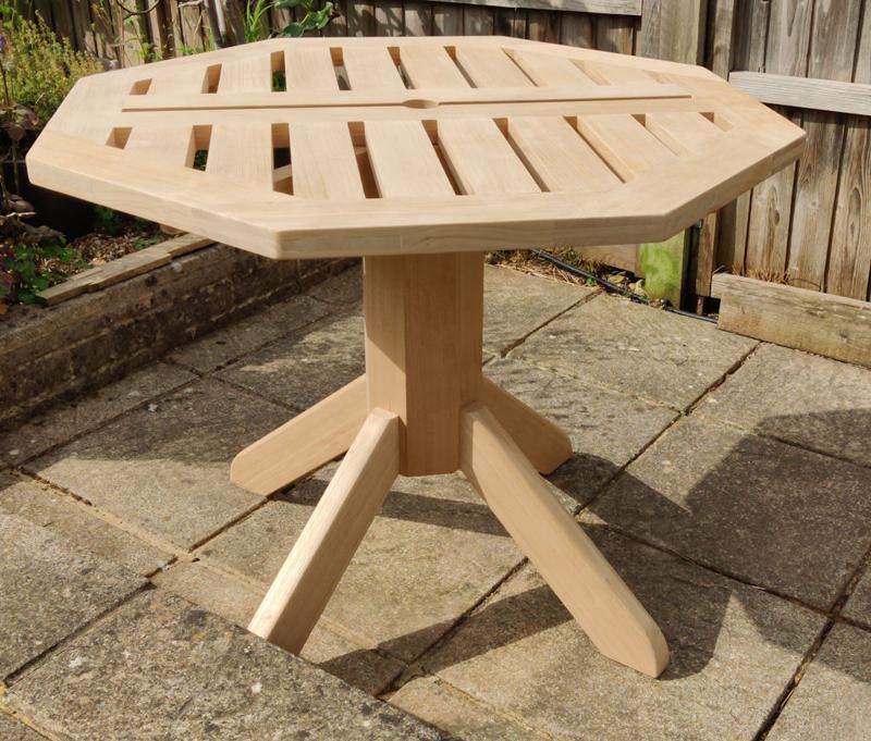 2025-06-23-02-finished-table_800.jpg