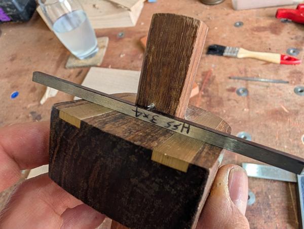 2026-08-02-06-setting-marking-gauge-oversize_600.jpg