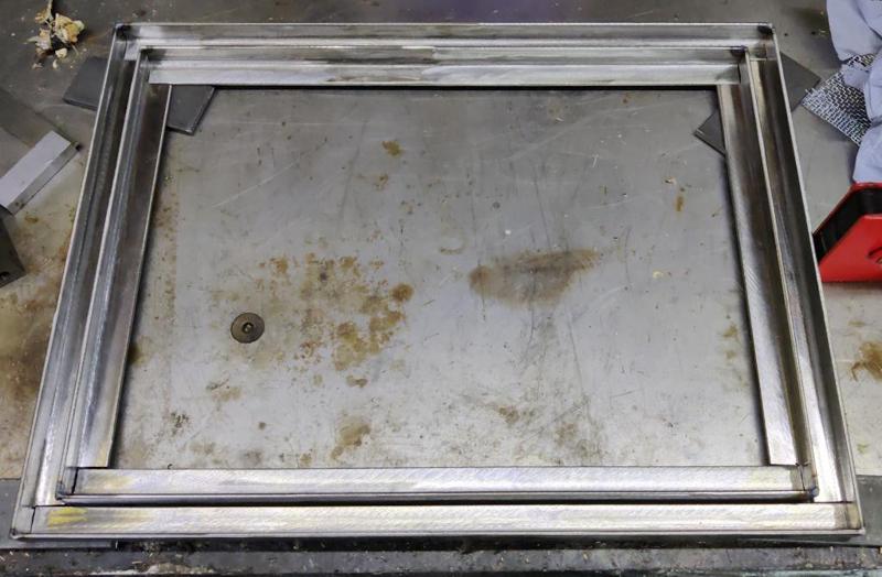 2024-12-31-08-door-fits-inside_800.jpg