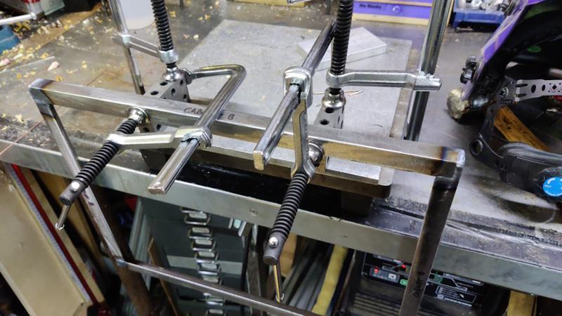 2024-12-31-10-welding-edges_800.jpg