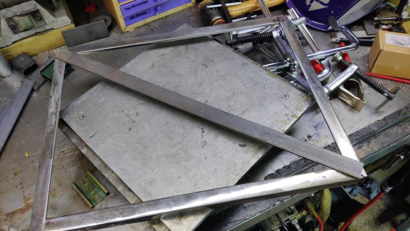 2025-01-05-02-tacked-frame-with-possible-cross-piece_800.jpg