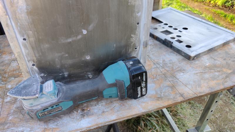 2025-01-17-03-aggressive-sanding_800.jpg