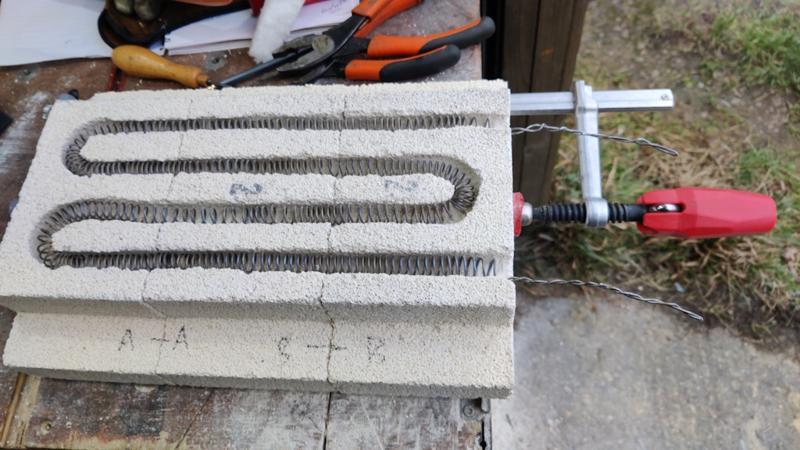 2025-01-19-13-twisted-ends_800.jpg
