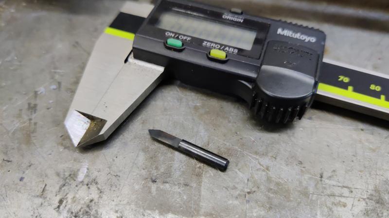 2025-03-01-03-tiny-cutter_800.jpg