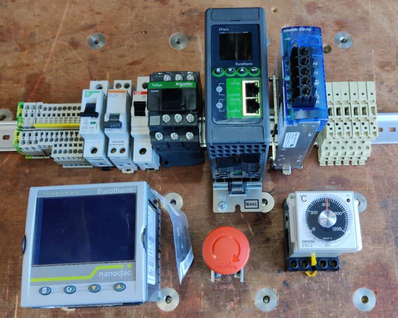 control_gear_from_dale_800.jpg