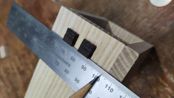 2024-10-30-01-marking-side-of-wenge_600.jpg