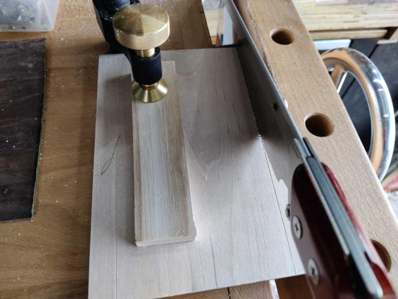 104_sawing_maple_strips_800.jpg