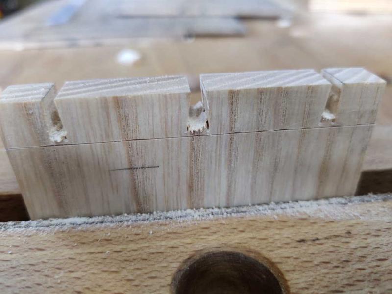 10_fretsaw_800.jpg