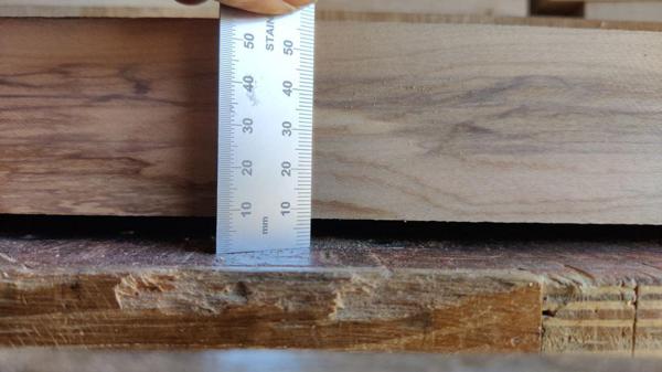 2025-07-04-09-bow-in-middle-of-stretcher_600.jpg