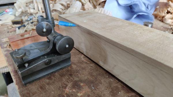 2025-07-05-08-surface-gauge-with-taped-up-pencil_600.jpg