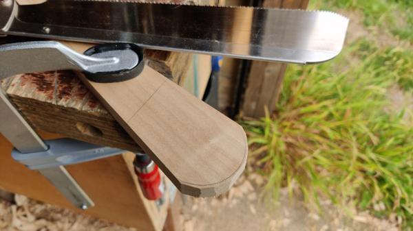 2025-08-03-03-sawing-wedges-roughly_600.jpg