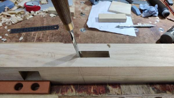 2025-08-03-18-bevel-chisel-for-finishing_600.jpg