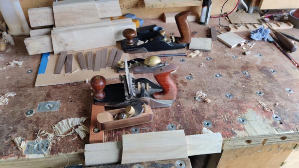2025-08-03-22-finishing-all-surfaces_600.jpg