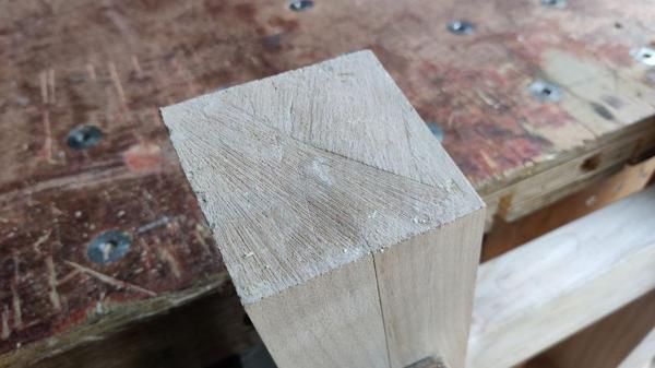 2025-08-16-01-rough-sawn-foot_600.jpg