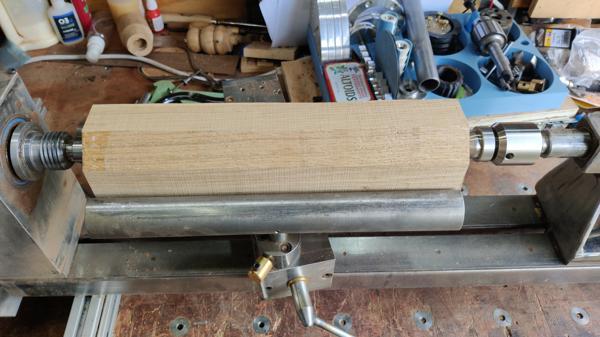 2025-03-08-04-mounted-on-lathe_600.jpg