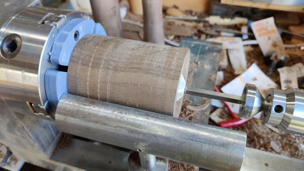 2025-03-16-01-mounted-on-the-lathe-with-mechanism-in-place_600.jpg