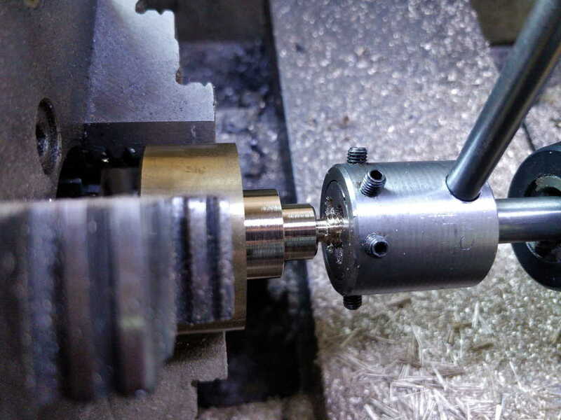 dovetail_guide_clamp_threading_800.jpg