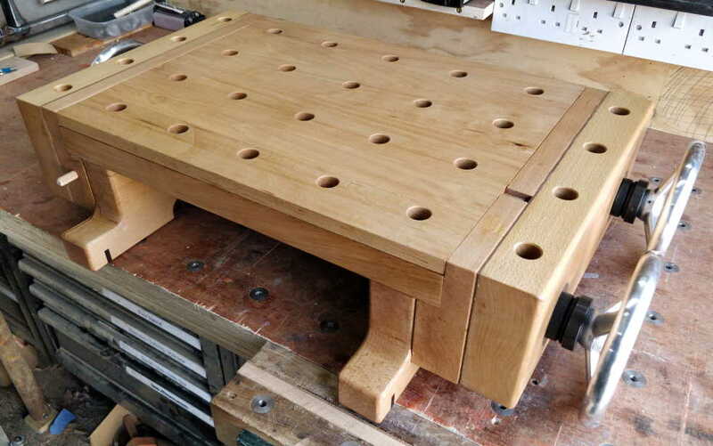 finished_bench_dual_screw_nearest_800.jpg