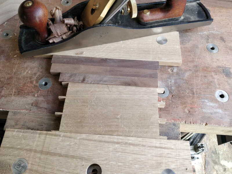 planing_dovetail_guide_to_thickness_800.jpg
