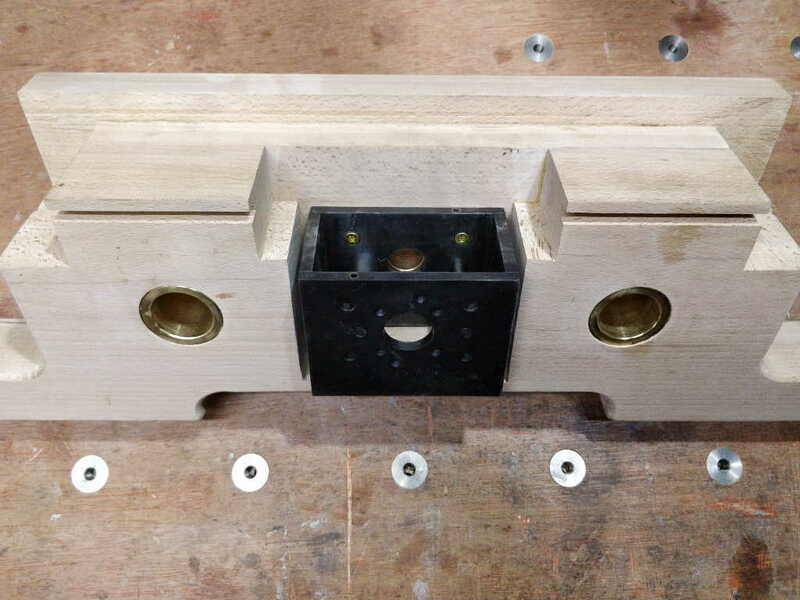 standard_vice_mechanism_fitted_800.jpg