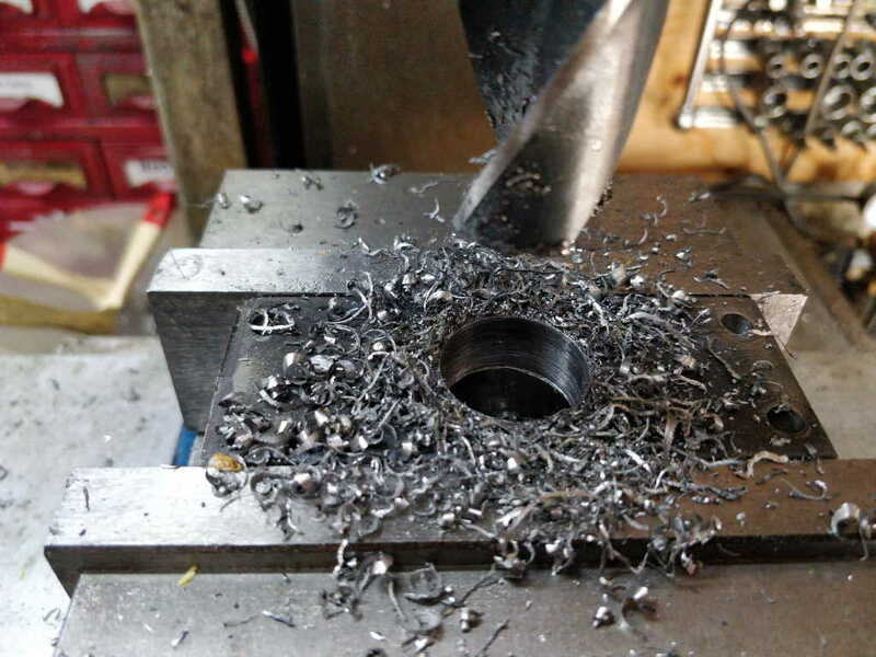 vicemechanism_prototype_drilling_out_frame_done_800.jpg