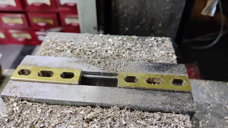 2024-11-22-07-milled-6mm-slots_800.jpg