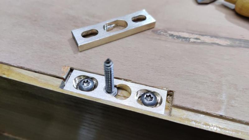2024-11-22-14-fitted-loose-with-screw_800.jpg