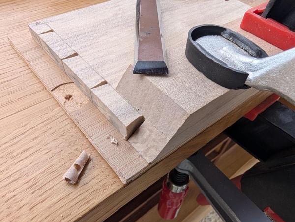 2025-09-13-02-chiselled-mitres_600.jpg