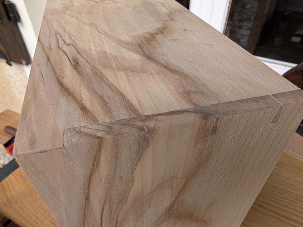 2025-09-15-03-joint-close-up_600.jpg