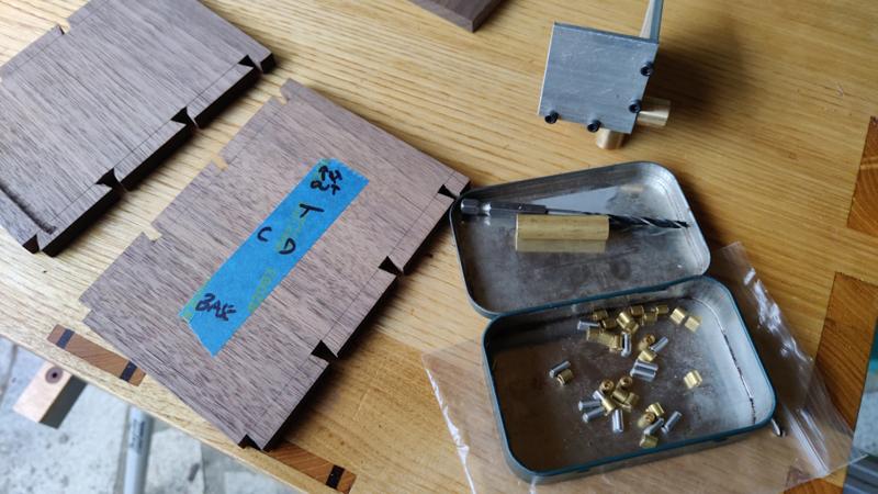 2024-09-10_11_hinge_jig_800.jpg