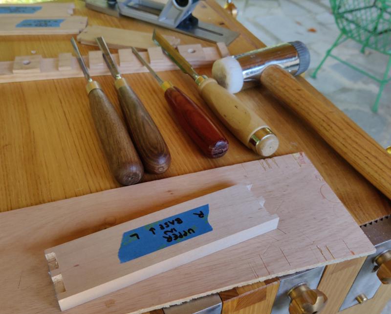 2024-09-20-09-different-set-of-chisels-for-blind_800.jpg