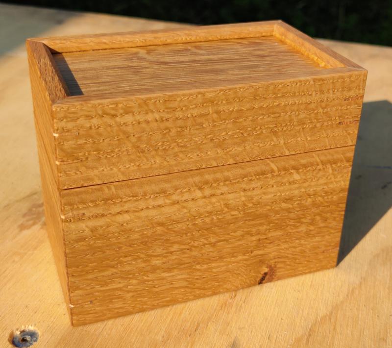2024-09-28-oak-box-closed_800.jpg