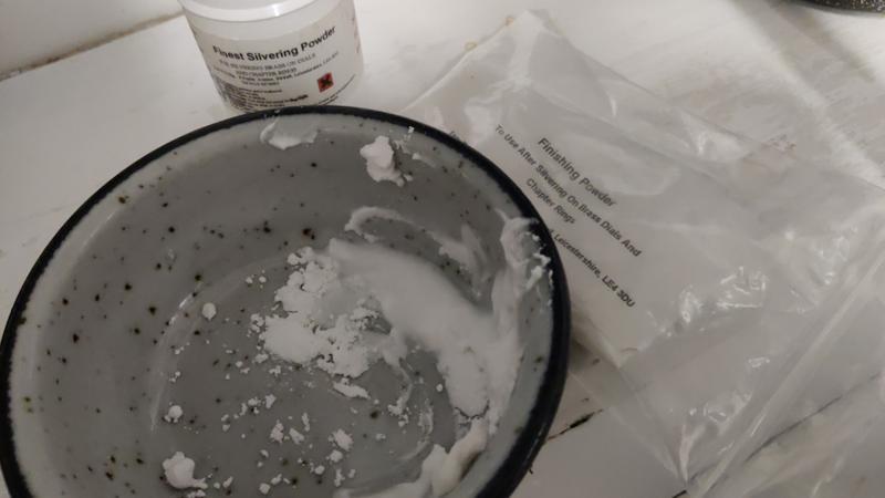 2024-12-08-14-powders_800.jpg