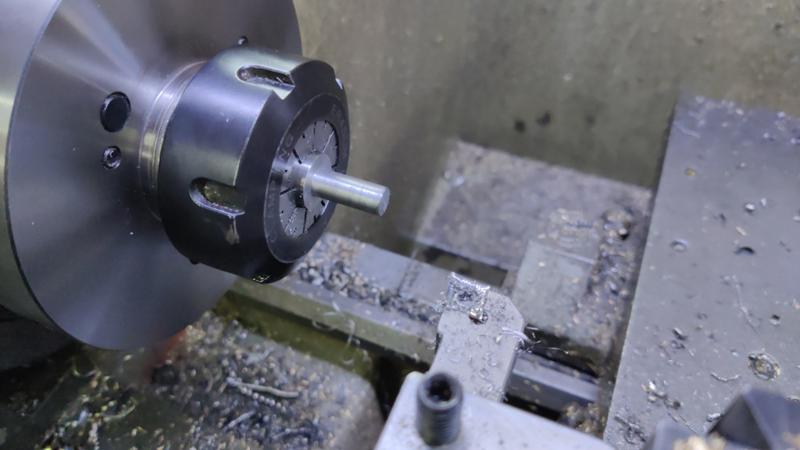 0903_spindle_gouge_05_cutting_8mm_shank_800.jpg