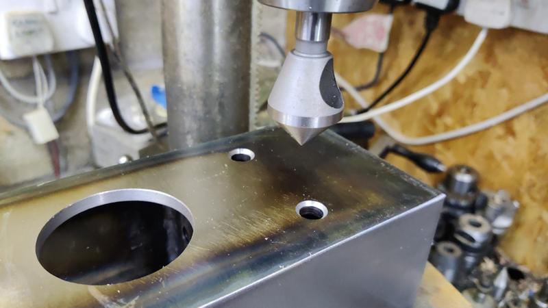 1609_countersink_mounting_holes_800.jpg