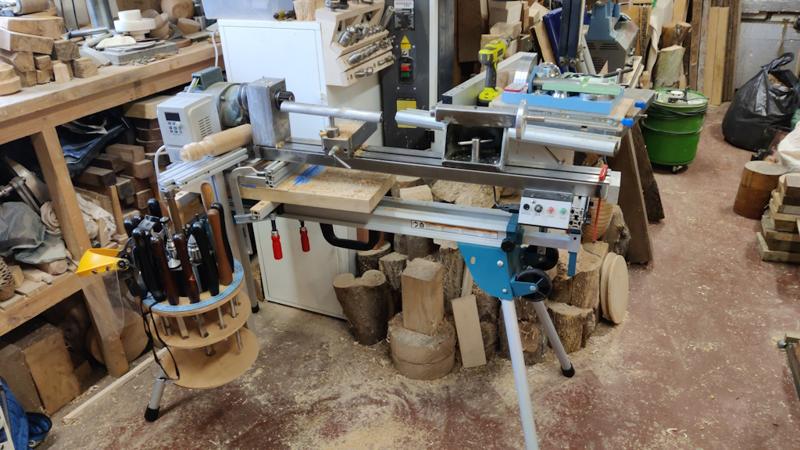 20240826_07_mitre_stand_lathe_800.jpg