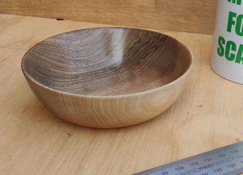 20240826_11_english_walnut_bowl_1_800.jpg