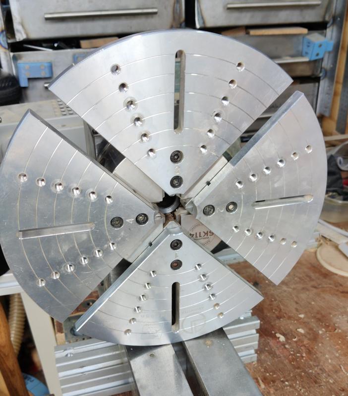 button_jaws_partly_opened_800.jpg